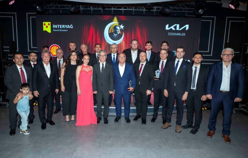 EGOD 31. Kuruluş Yıldönümünde Cumhuriyetin 102. Yılını Muhteşem Bir Balo İle Kutladı! 