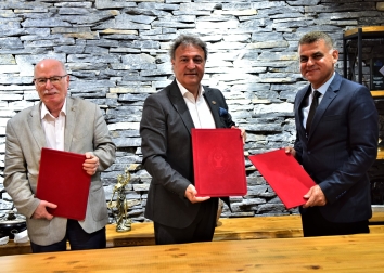 22 Haziran 2020 - STK Yerleşkesi İçin Bornova Belediyesi ile İlk İmzalar Atıldı